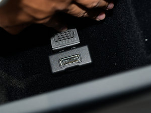 201535 TFSI quattro 300fo g