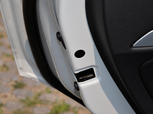 201535 TFSI quattro 300fo g