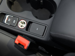 201535 TFSI quattro 300fo п؅^