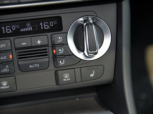 201535 TFSI quattro 300fo п؅^