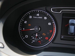 201535 TFSI quattro 300f(wn)o(j) п؅^(q)