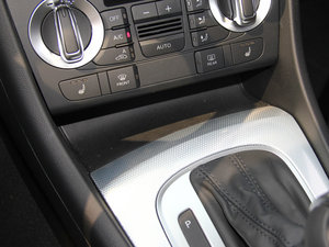 201535 TFSI quattro 300fo п؅^