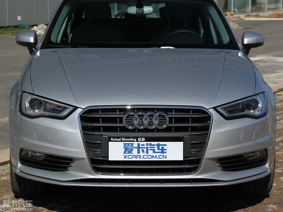 2014WA3 Limousine 35 TFSI m