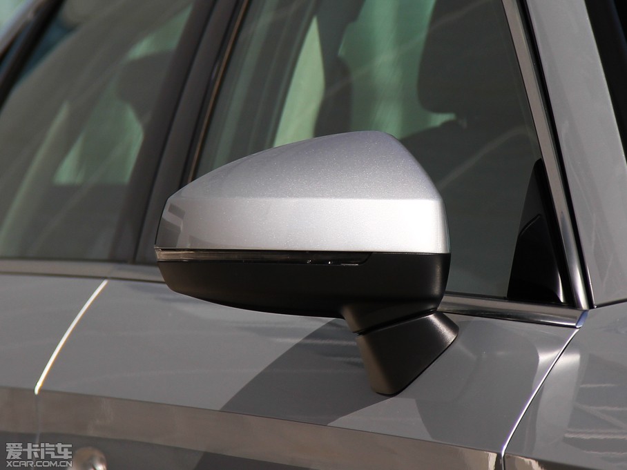 2014WA3 Limousine 35 TFSI m