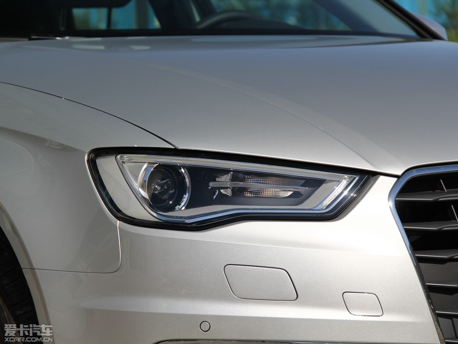 2014WA3 Limousine 35 TFSI m