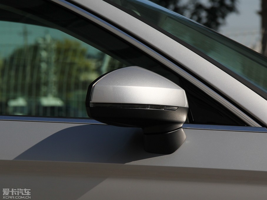 2014WA3 Limousine 35 TFSI m