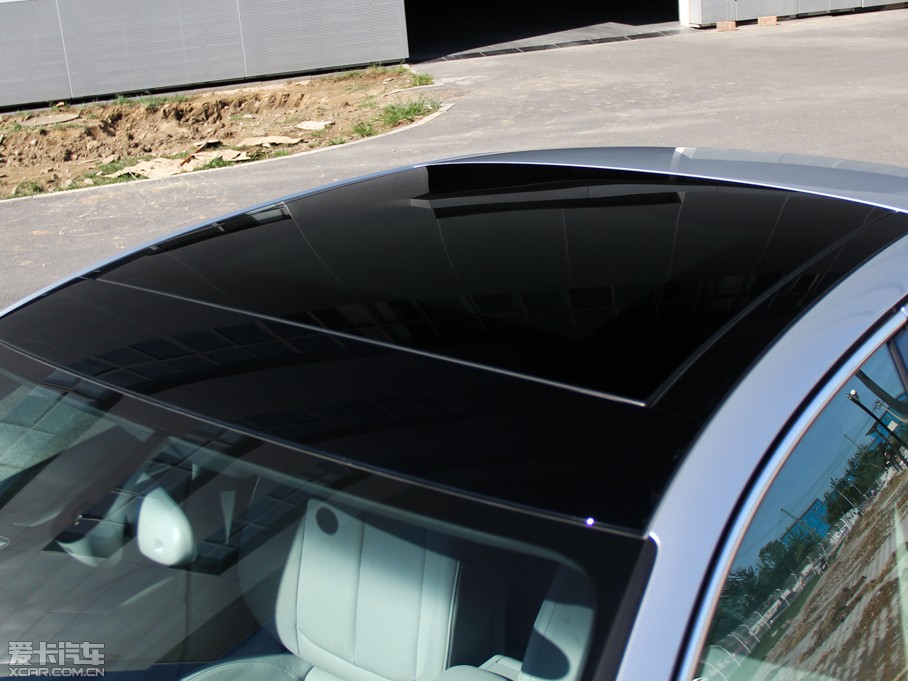 2014?yun)WA3 Limousine 35 TFSI m