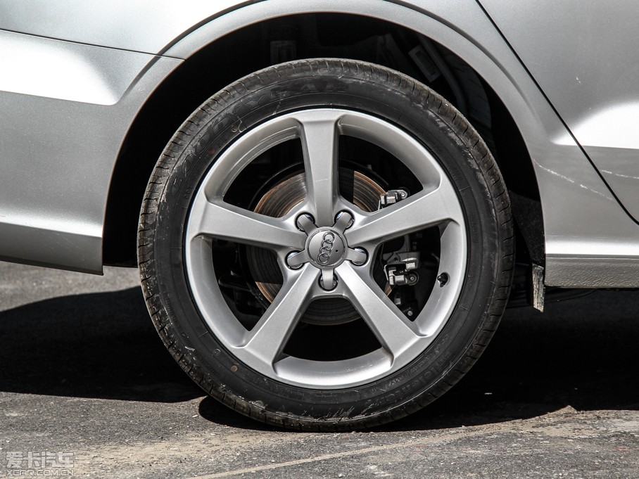 2014WA3 Limousine 35 TFSI m