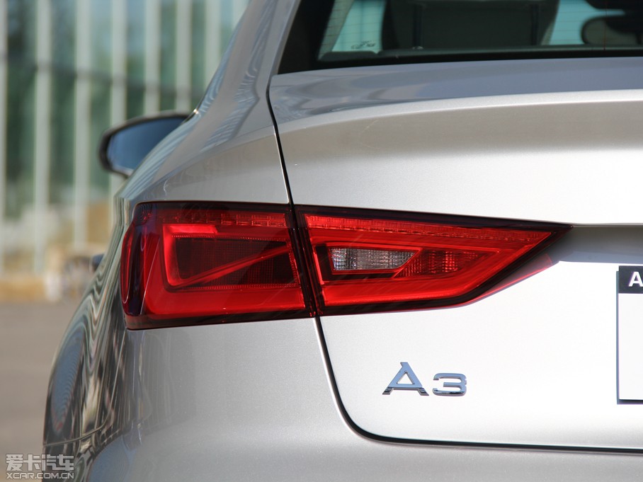 2014WA3 Limousine 35 TFSI m