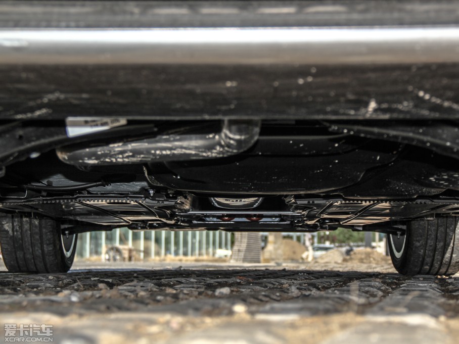 2014WA3 Limousine 35 TFSI m