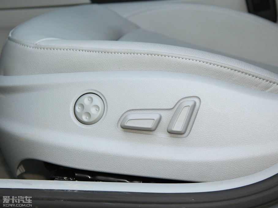 2014WA3 Limousine 35 TFSI m