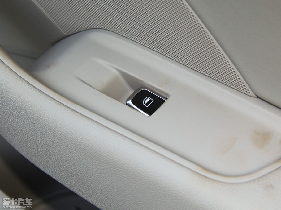 2014WA3 Limousine 35 TFSI m