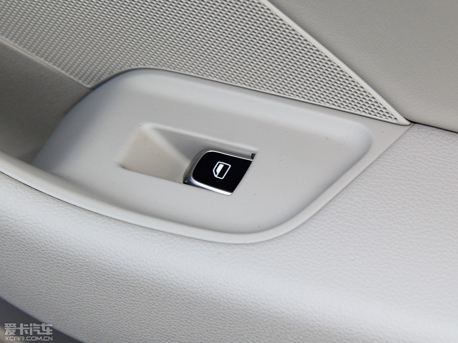 2014WA3 Limousine 35 TFSI m