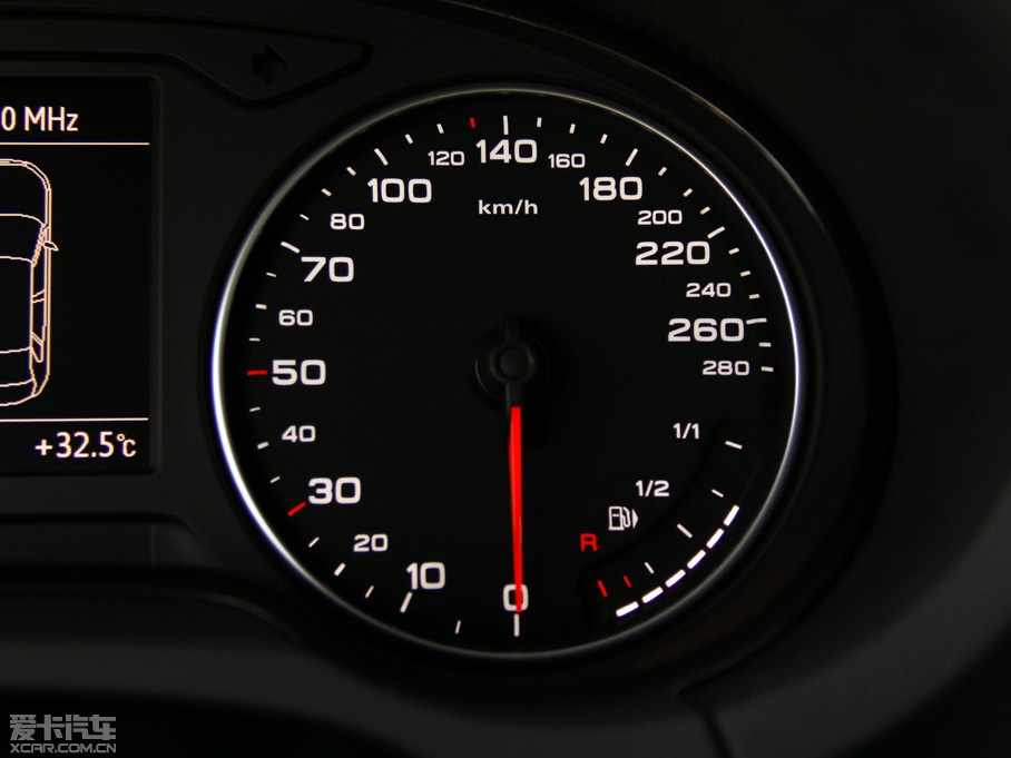 2014WA3 Limousine 35 TFSI m