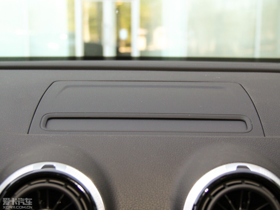 2014WA3 Limousine 35 TFSI m