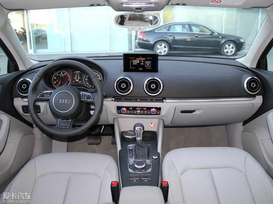 2014WA3 Limousine 35 TFSI m