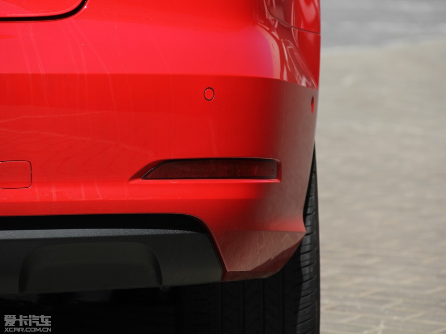 2014?yun)WA3 Limousine 35 TFSI A