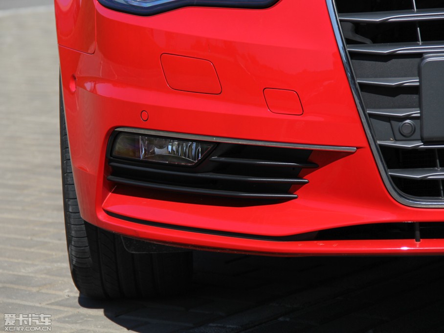 2014?yun)WA3 Limousine 35 TFSI A