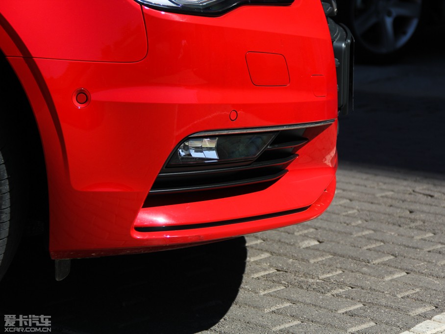 2014?yun)WA3 Limousine 35 TFSI A