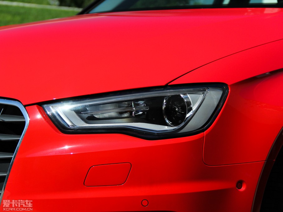 2014WA3 Limousine 35 TFSI A