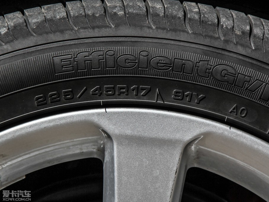 2014?yun)WA3 Limousine 35 TFSI A