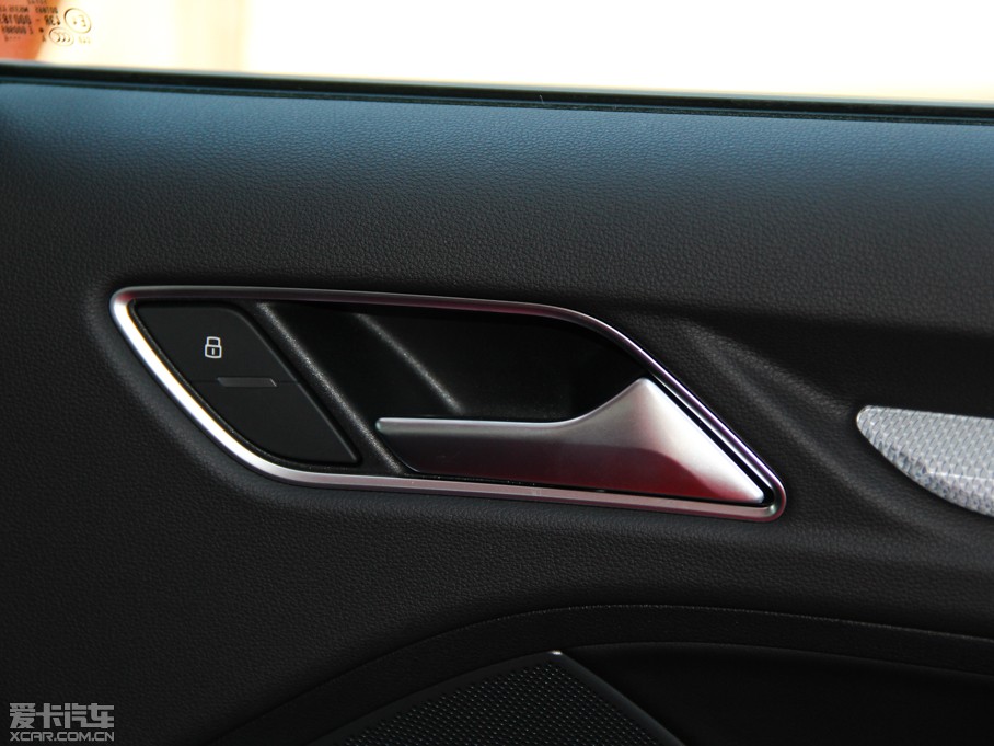 2014?yun)WA3 Limousine 35 TFSI A