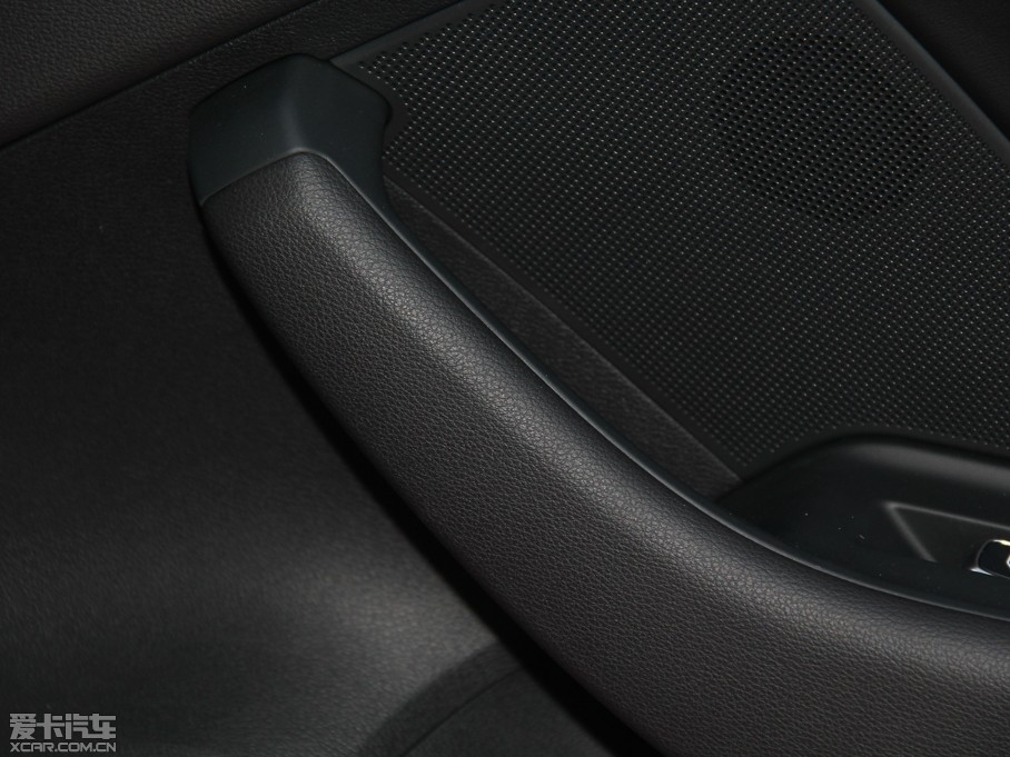 2014?yun)WA3 Limousine 35 TFSI A