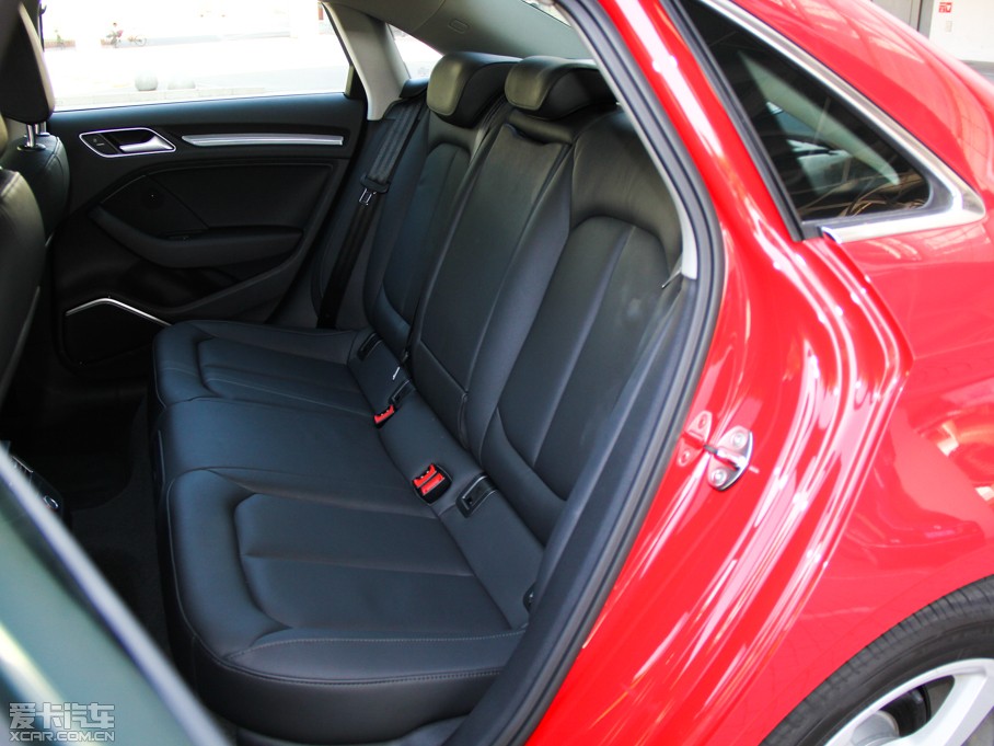 2014WA3 Limousine 35 TFSI A