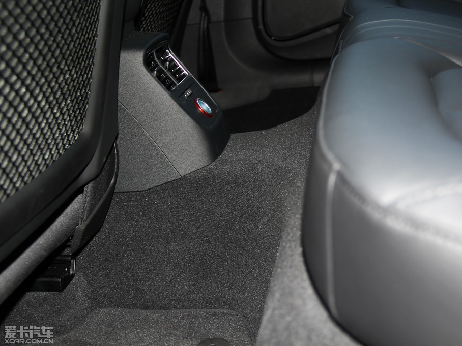 2014WA3 Limousine 35 TFSI A