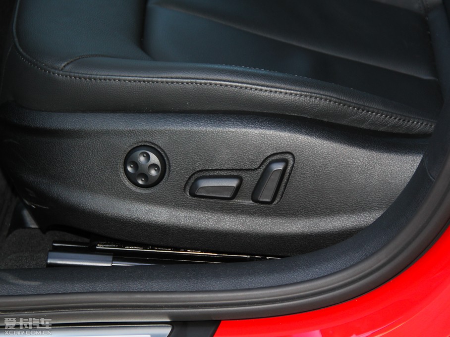 2014WA3 Limousine 35 TFSI A