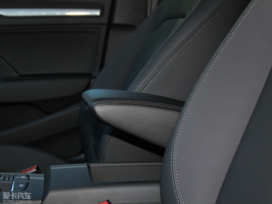 2014WA3 Limousine 35 TFSI A