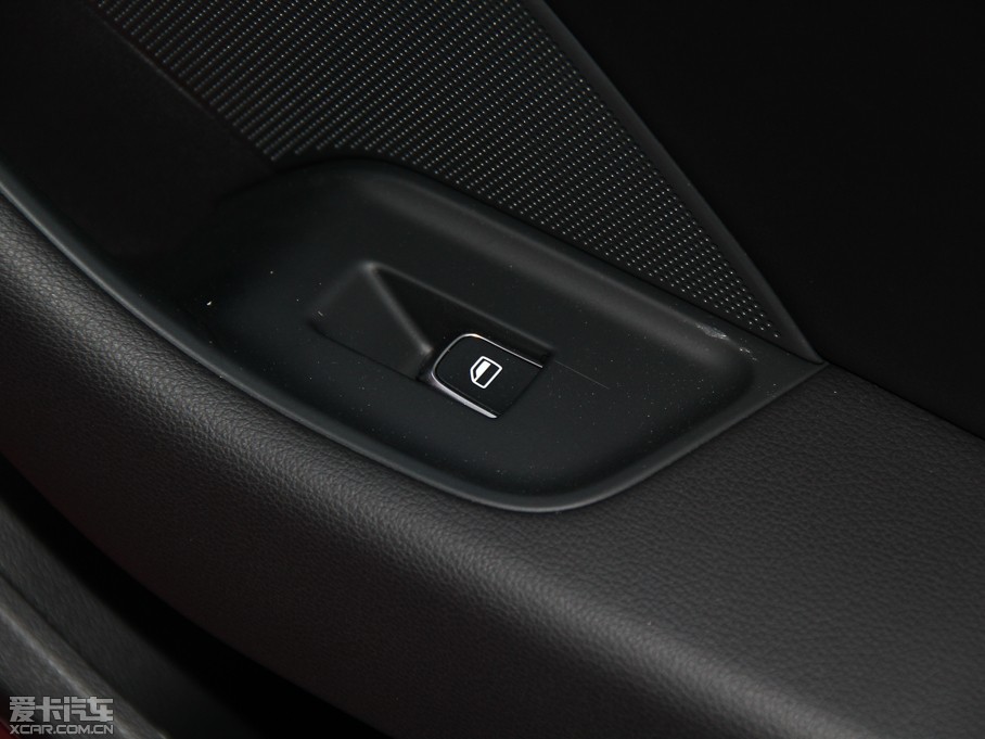 2014WA3 Limousine 35 TFSI A