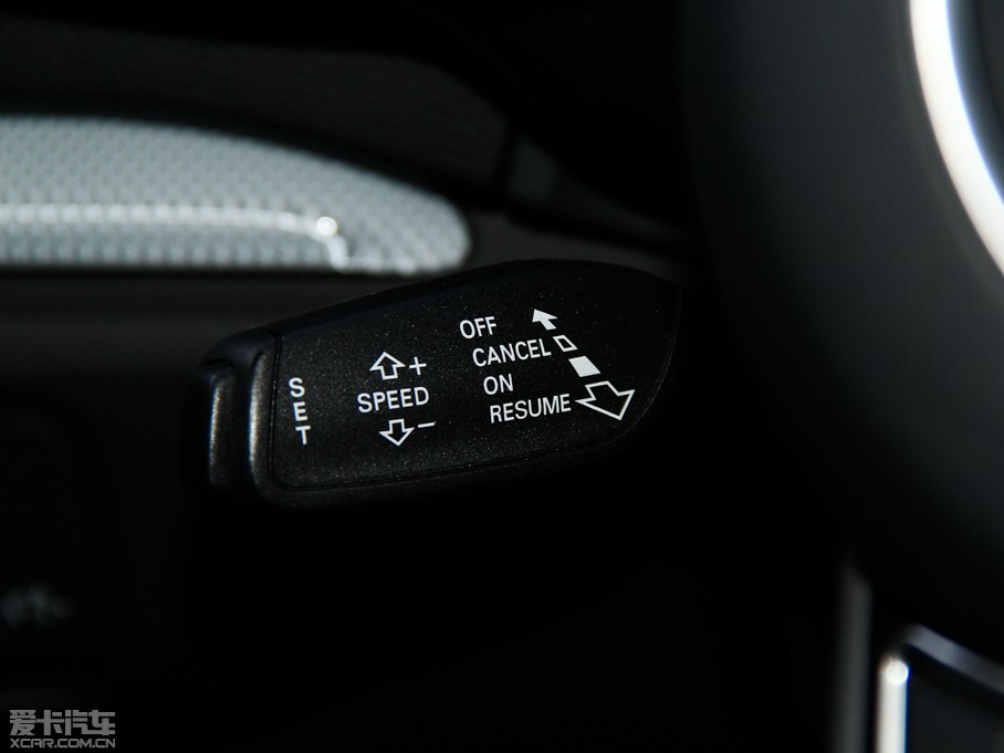 2014?yun)WA3 Limousine 35 TFSI A