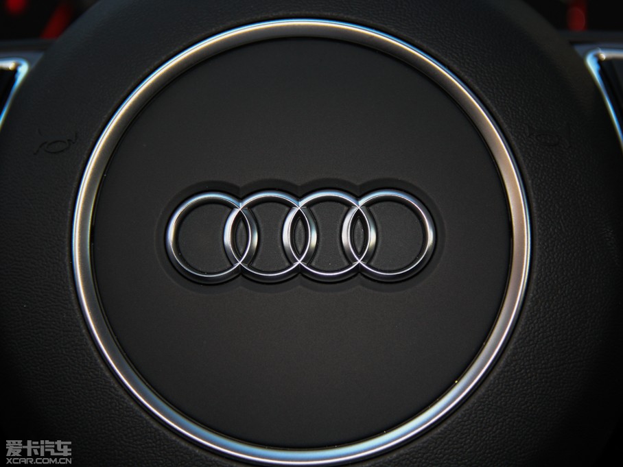 2014?yun)WA3 Limousine 35 TFSI A