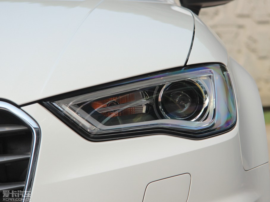 2014WA3 Limousine 35 TFSI m