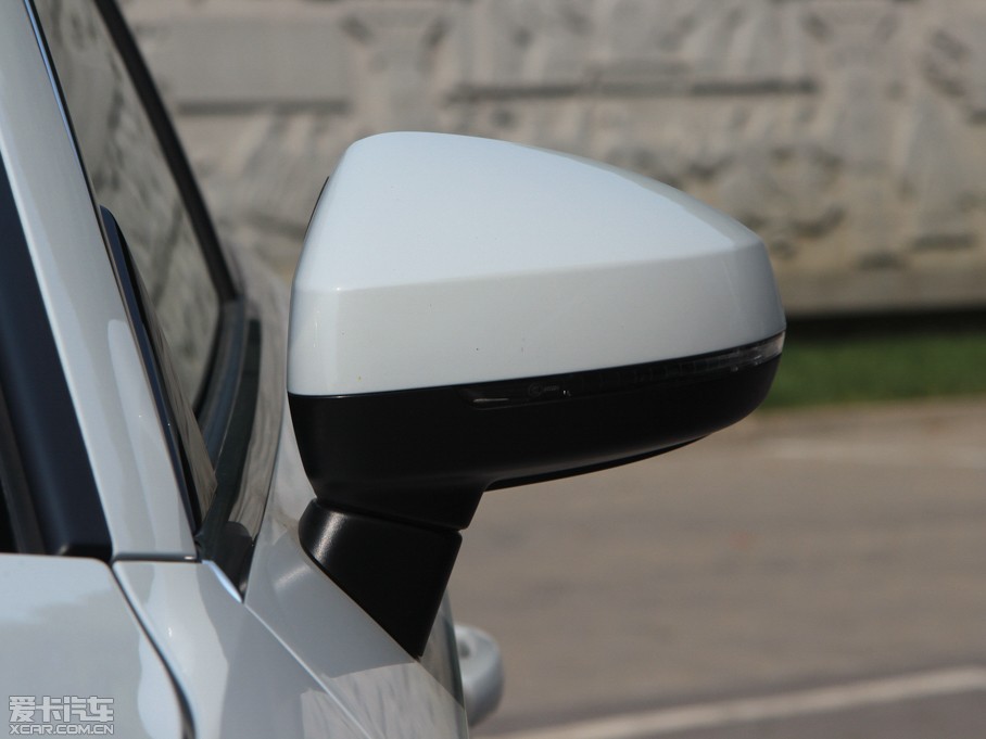 2014WA3 Limousine 35 TFSI m