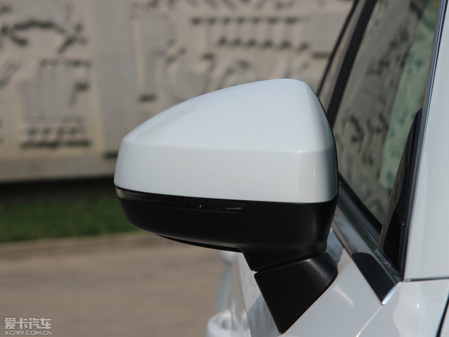 2014WA3 Limousine 35 TFSI m