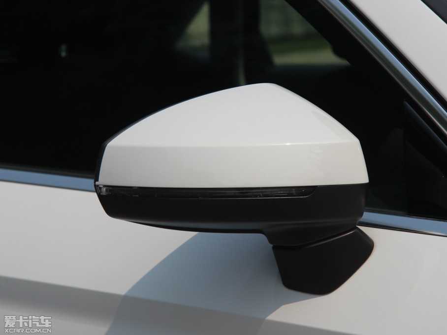 2014WA3 Limousine 35 TFSI m