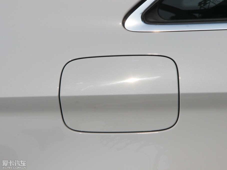 2014?yun)WA3 Limousine 35 TFSI m