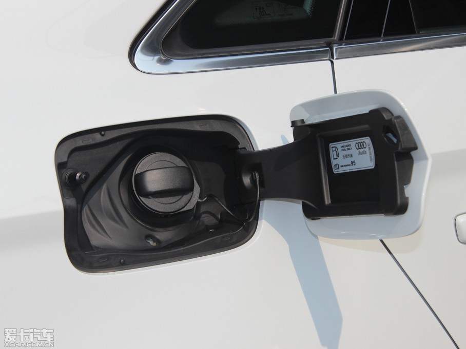 2014WA3 Limousine 35 TFSI m