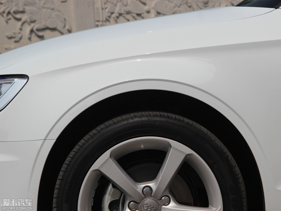 2014WA3 Limousine 35 TFSI m