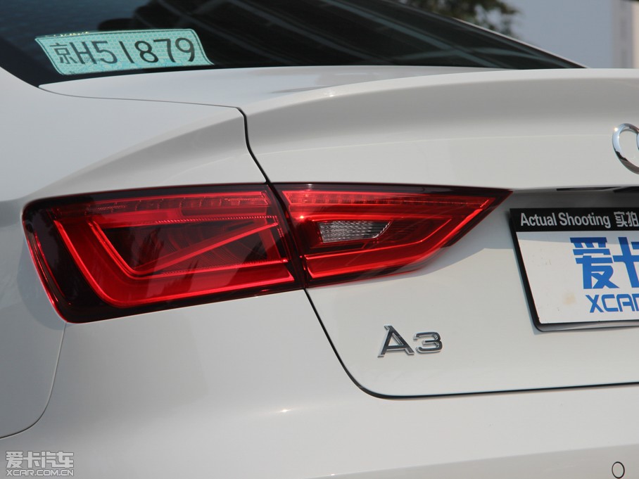 2014?yun)WA3 Limousine 35 TFSI m