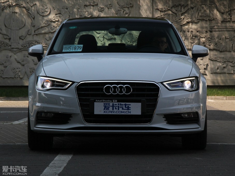 2014WA3 Limousine 35 TFSI m