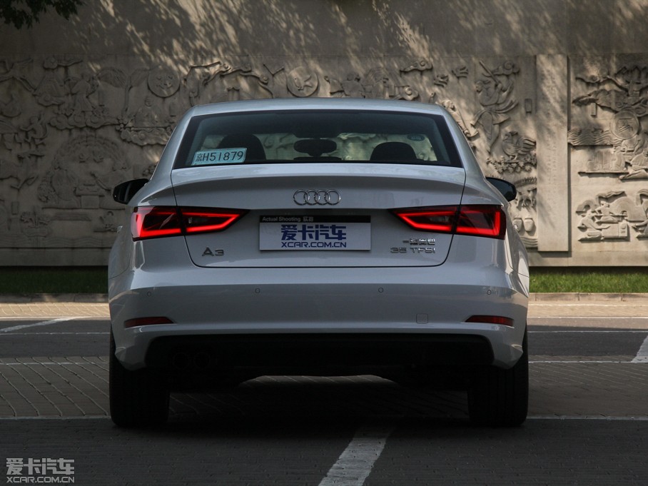 2014WA3 Limousine 35 TFSI m