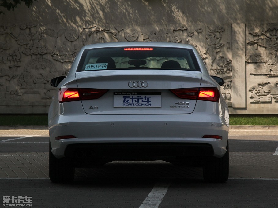 2014WA3 Limousine 35 TFSI m