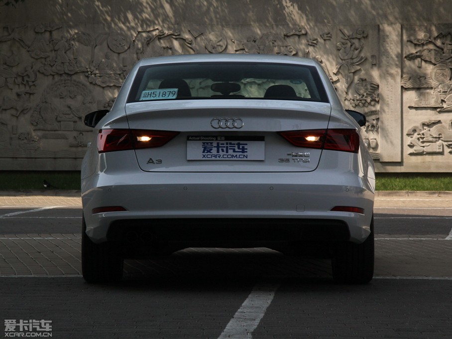 2014WA3 Limousine 35 TFSI m