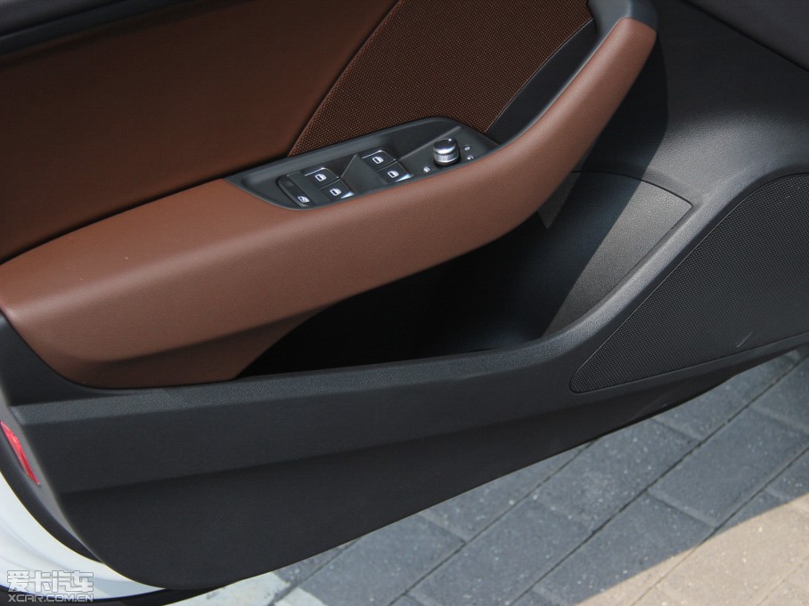 2014WA3 Limousine 35 TFSI m