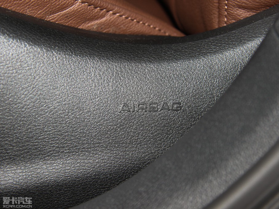 2014WA3 Limousine 35 TFSI m