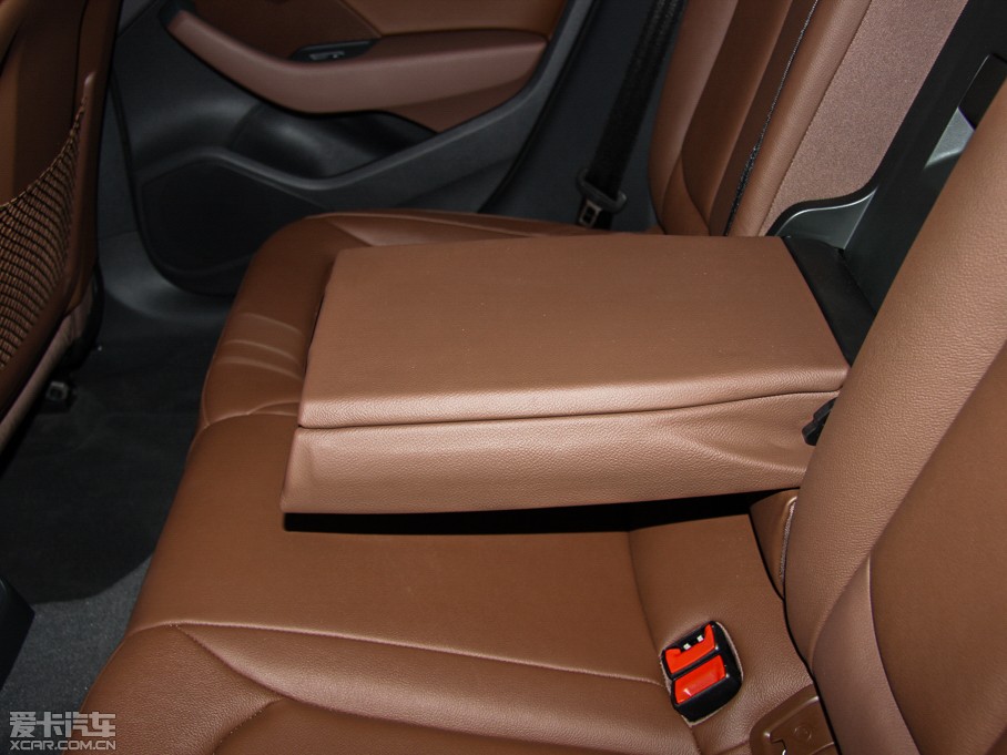 2014WA3 Limousine 35 TFSI m