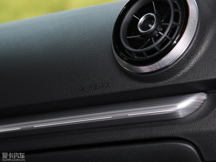 2014WA3 Limousine 35 TFSI m